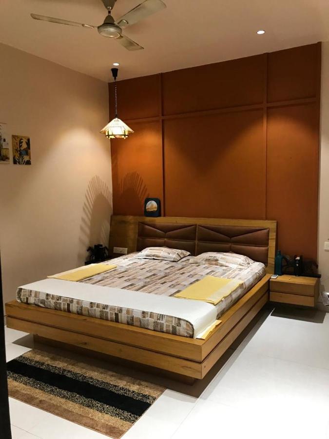 Entire Craftsman House With 2 Bedrooms Kitchen And More Rāipur Exterior foto