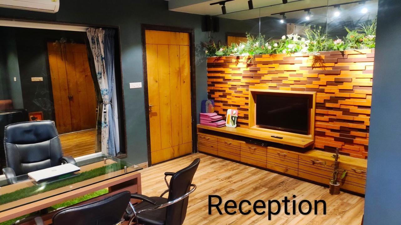 Entire Craftsman House With 2 Bedrooms Kitchen And More Rāipur Exterior foto